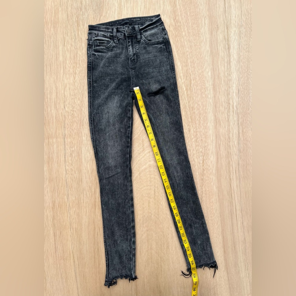 Flying Monkey Distressed Charcoal High Rise Raw Hem Skinny Jeans 22 Mobwife Badd - Picture 8 of 10